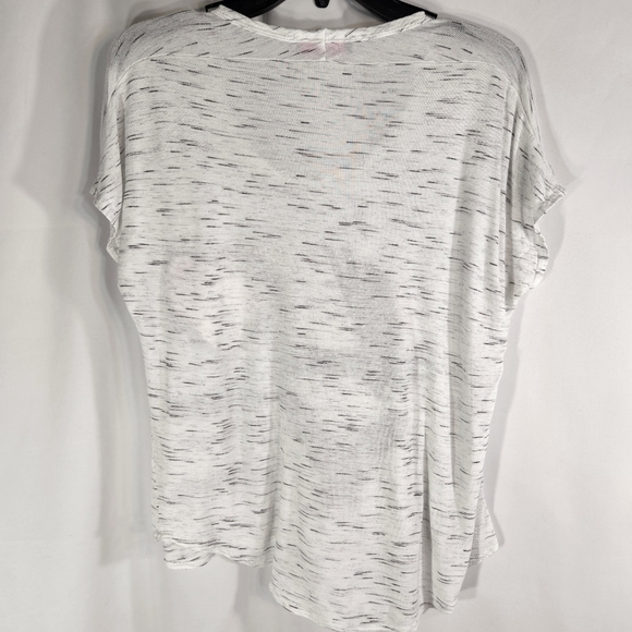 P. Inc White Tee with LOVE on the Front Size Large - Picture 4 of 7